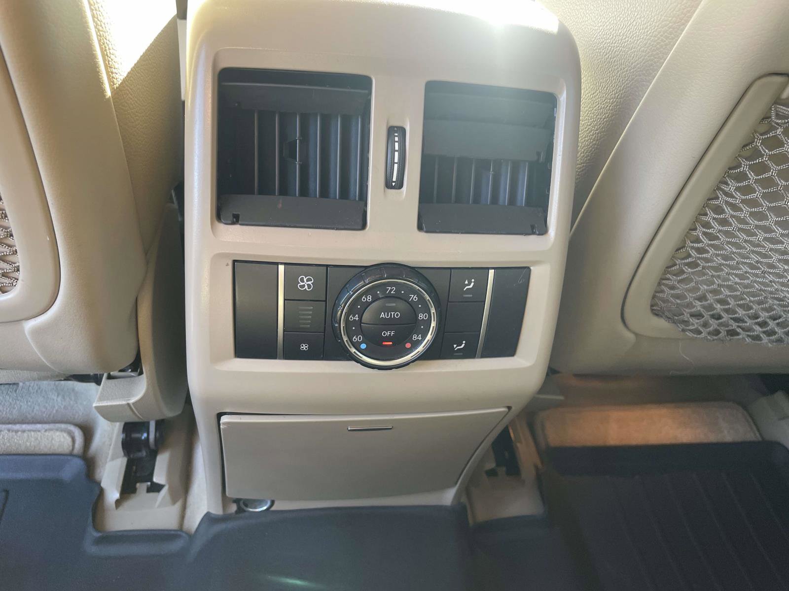 Used 2014 Mercedes-Benz GL 450 4MATIC image 15