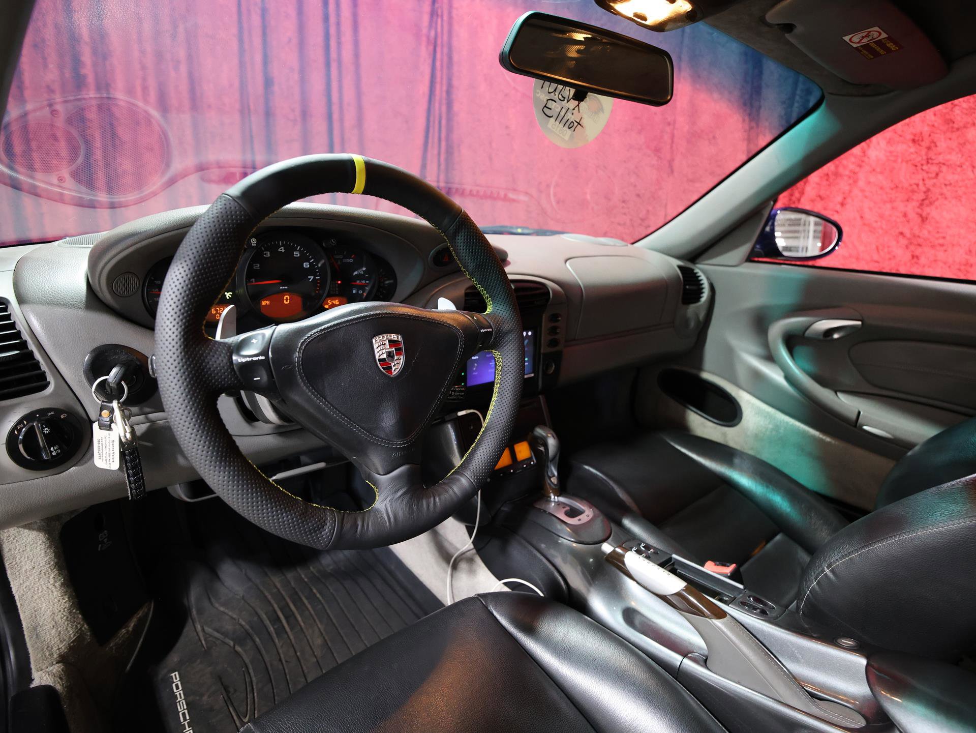 Used 2001 Porsche 911 Carrera RWD image 12