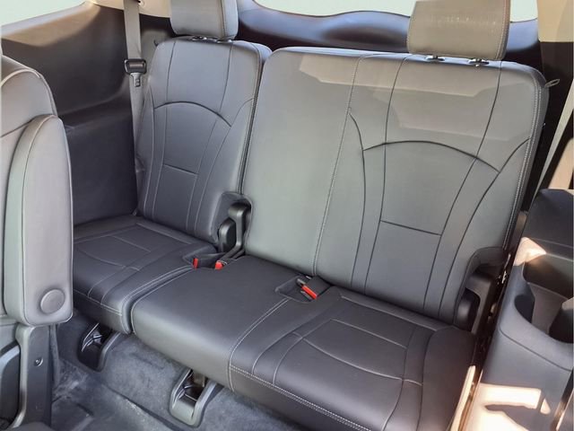 Certified 2021 Buick Enclave Avenir w/ Avenir Technology Package AWD/4WD image 26