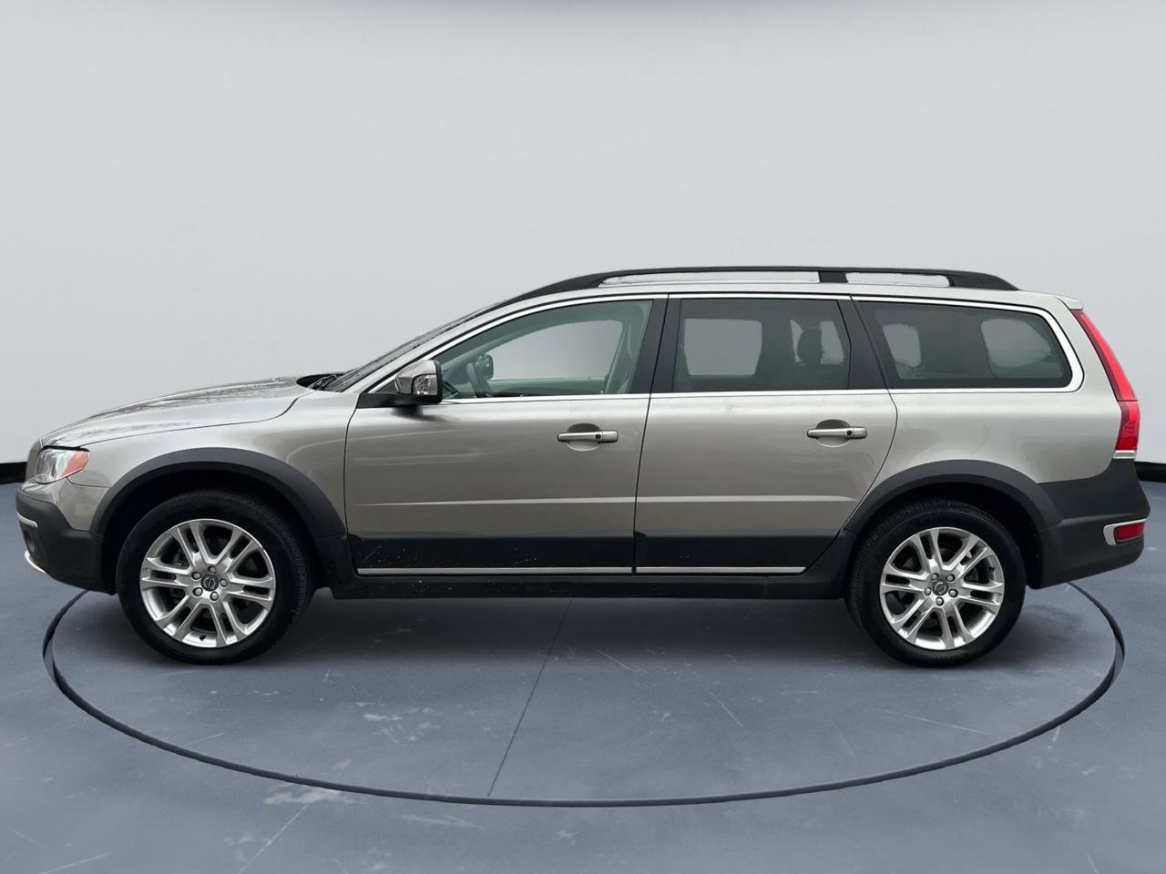 Used 2016 Volvo XC70 T5 Premier image 4