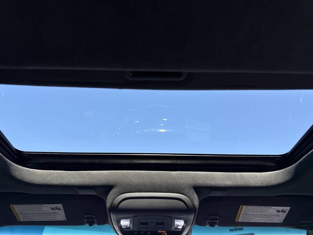 Used 2023 Cadillac CT4 V Blackwing w/ Technology Package image 18