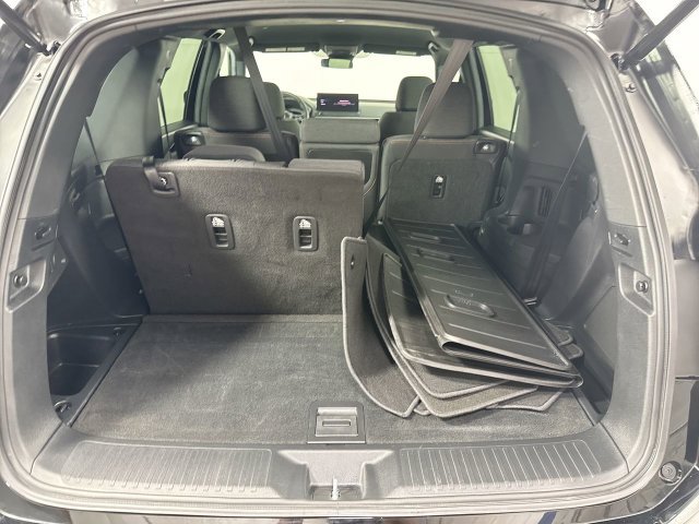 Used 2026 Honda Pilot Sport image 35