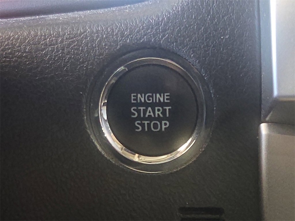 Certified 2020 Toyota 4Runner SR5 Premium image 22