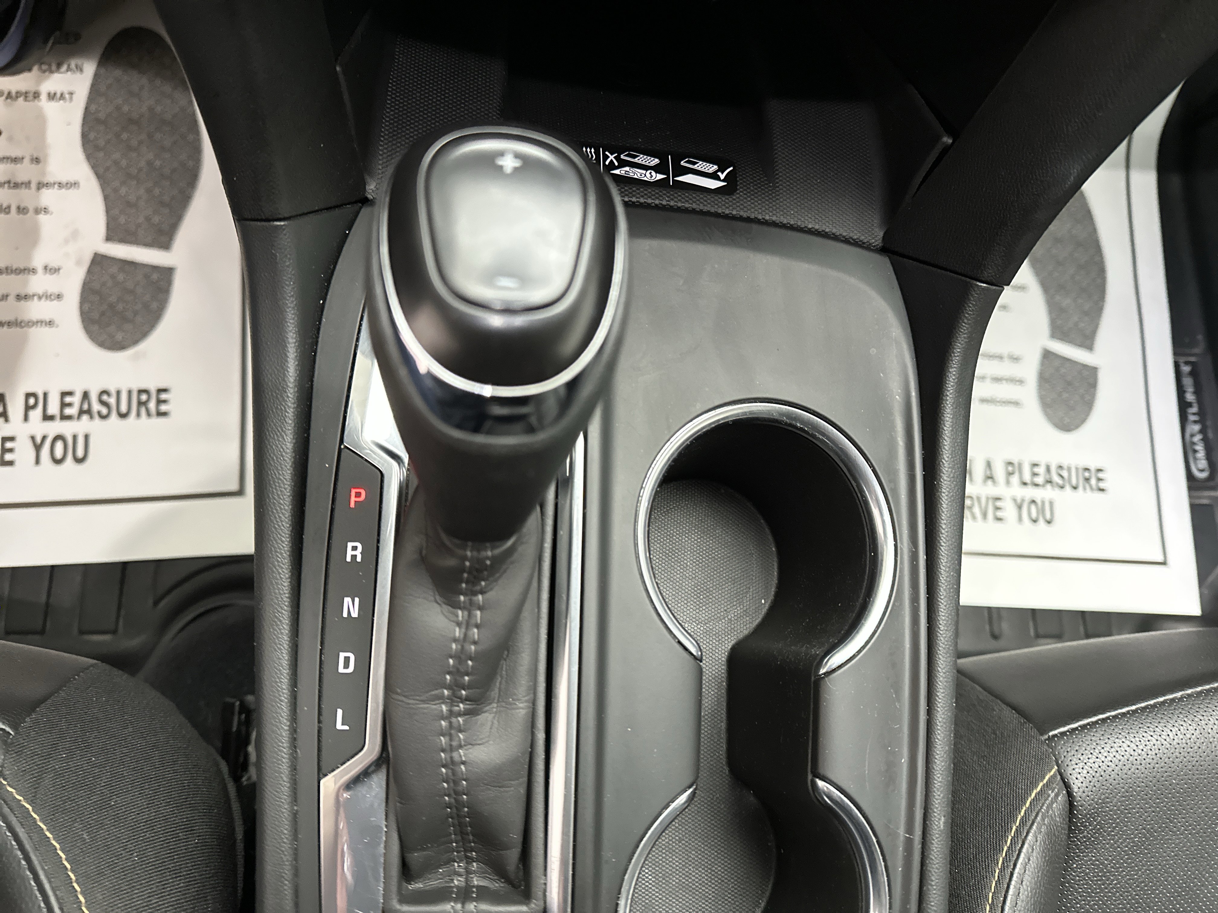Used 2021 Chevrolet Equinox Premier FWD image 37