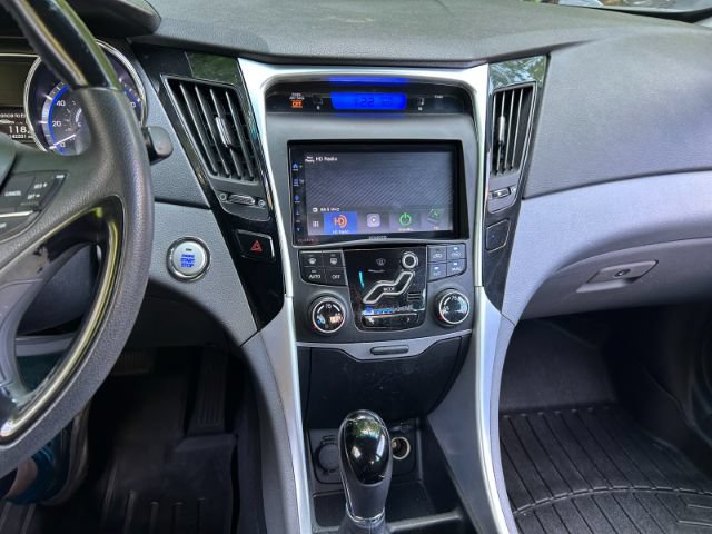Used 2013 Hyundai Sonata Limited FWD image 13