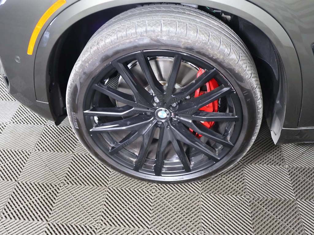 Used 2025 BMW X5 M60i w/ Executive Package AWD/4WD image 22