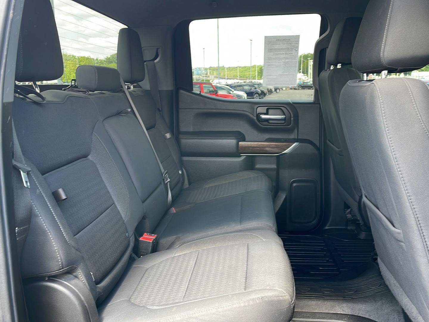 Used 2020 GMC Sierra 1500 Elevation w/ Elevation Value Package AWD/4WD image 34