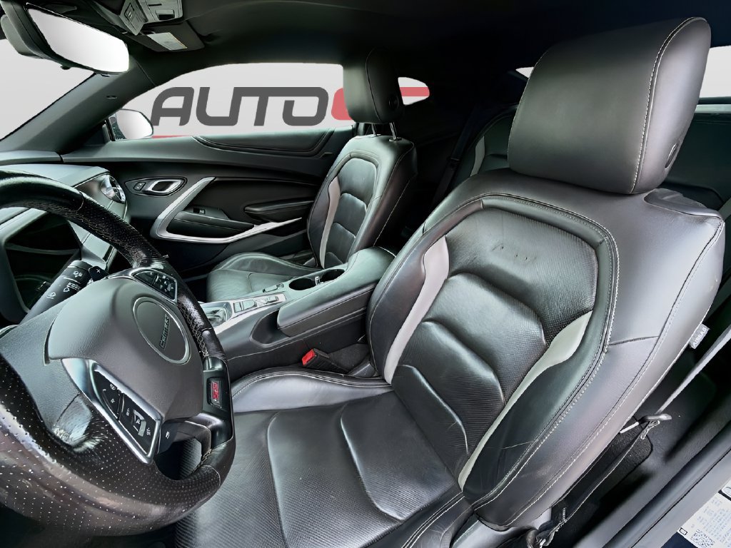 Used 2021 Chevrolet Camaro SS RWD image 21