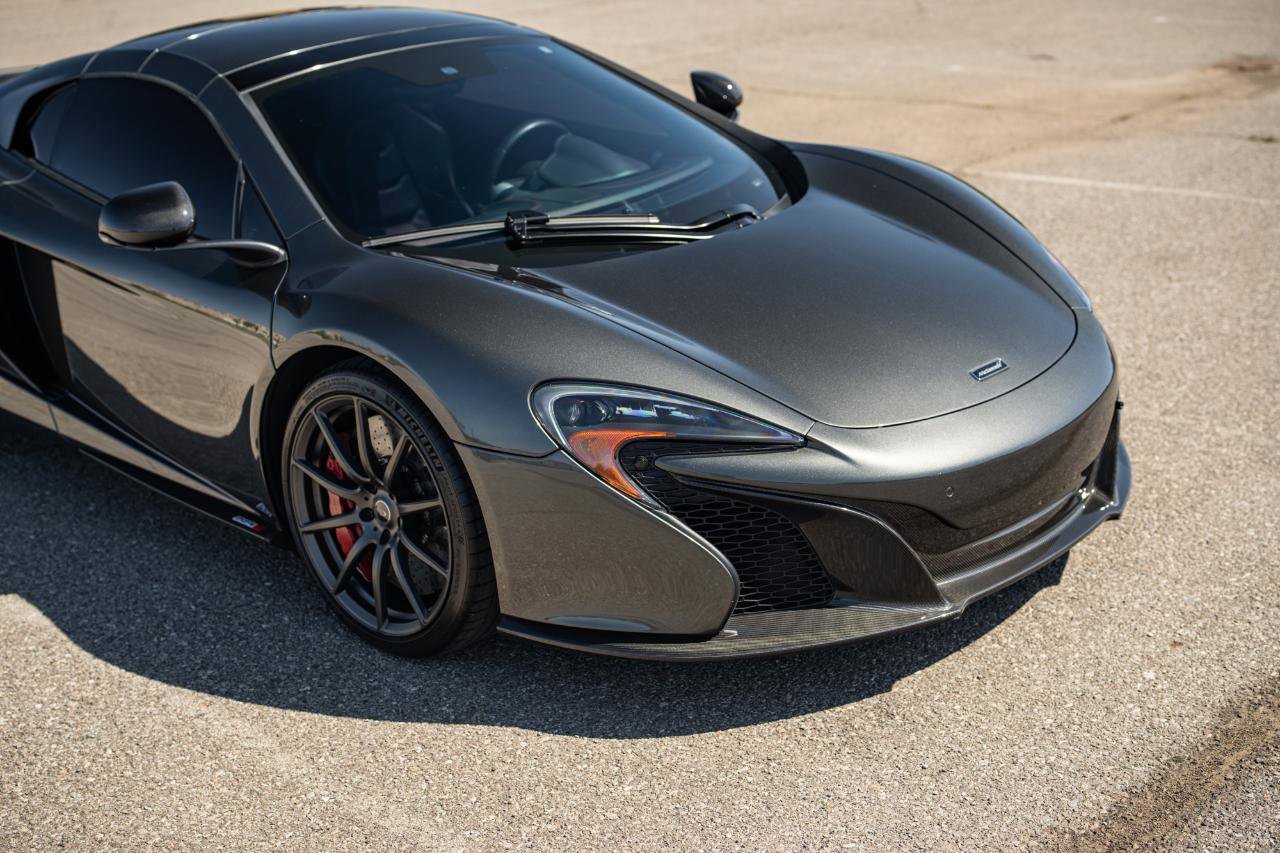 Used 2016 McLaren 650S Spider image 11