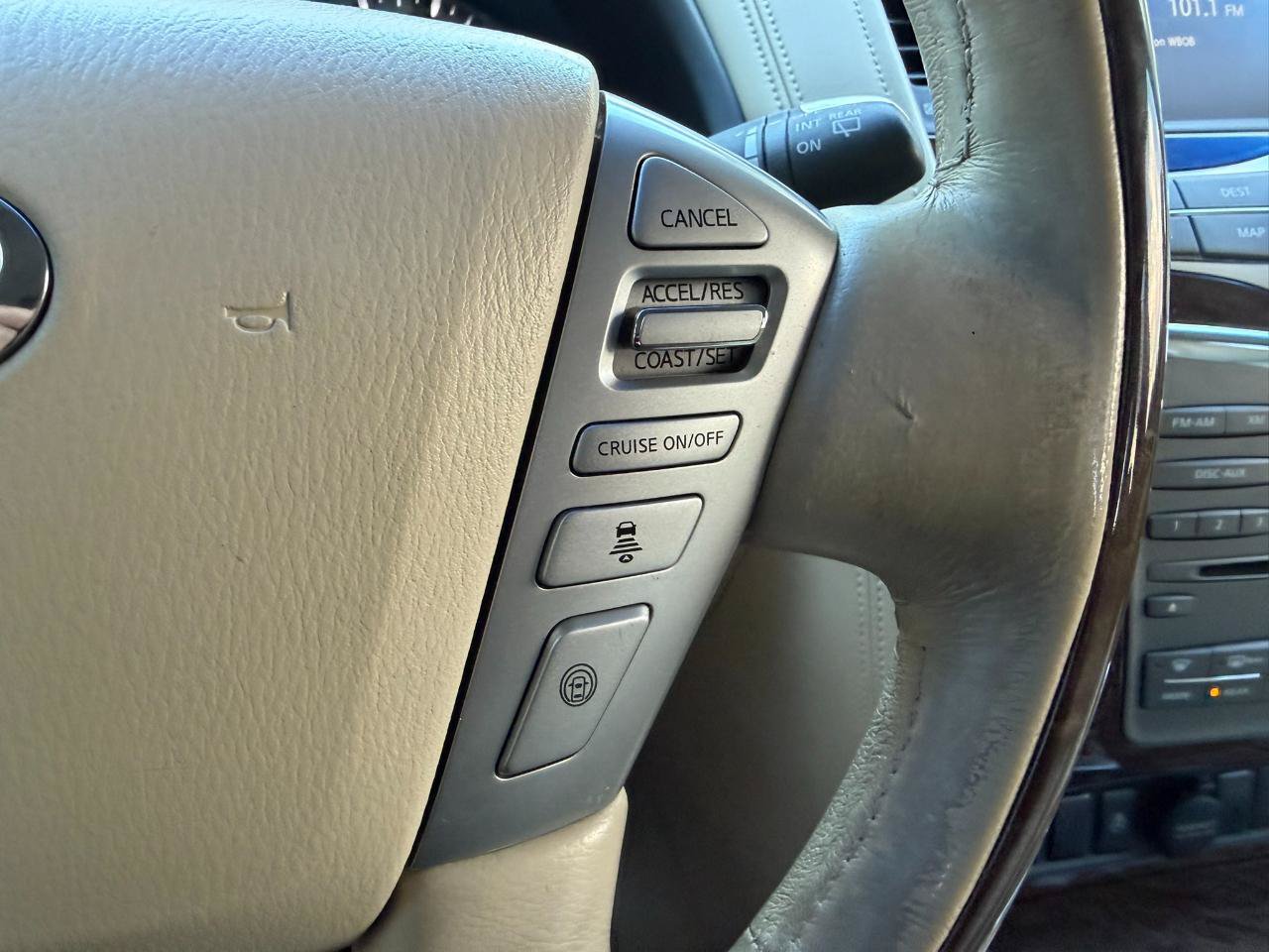 Used 2016 INFINITI QX80 4WD w/ 22" Wheel Package image 29