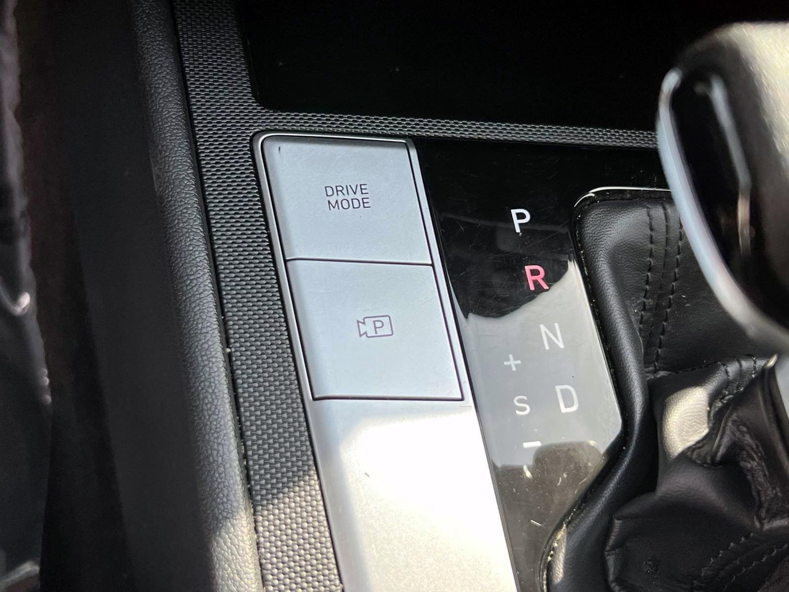 Used 2021 Hyundai Elantra SE w/ Cargo Package FWD image 27