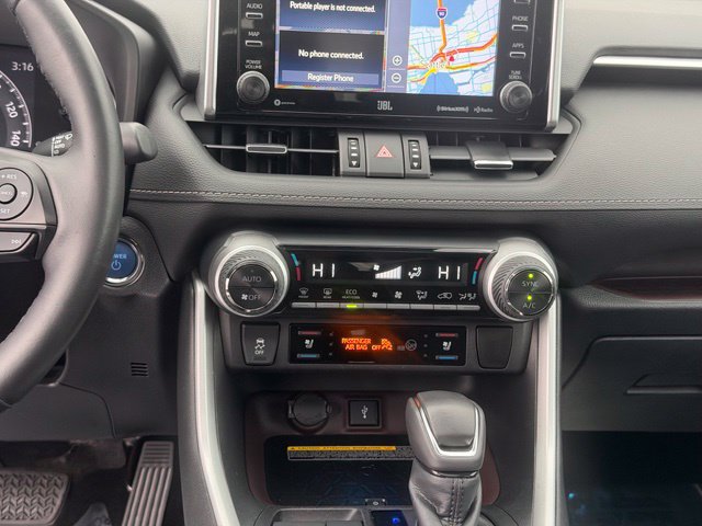 Used 2021 Toyota RAV4 Limited AWD/4WD image 16