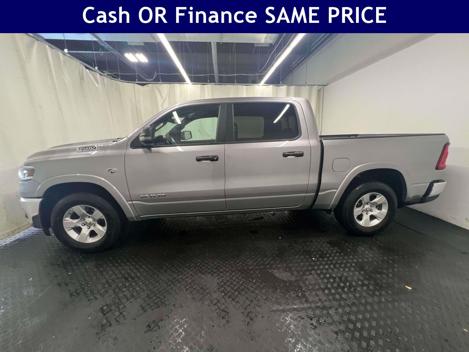 Used 2026 RAM 1500 Big Horn AWD/4WD image 8