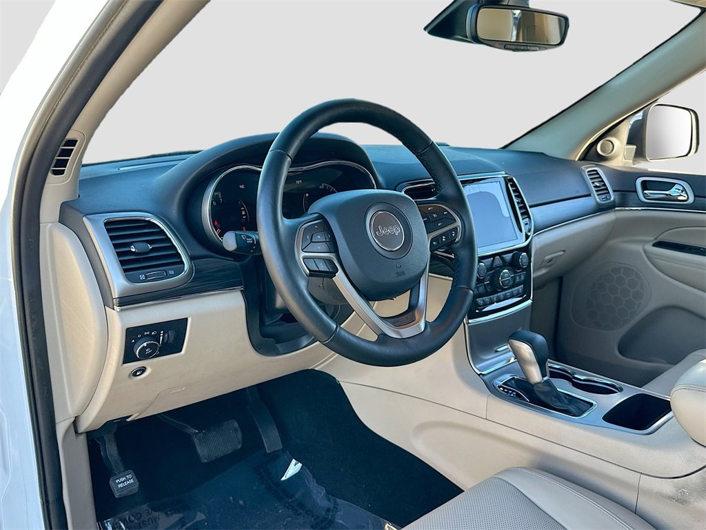 Used 2021 Jeep Grand Cherokee Limited w/ Luxury Group II image 9