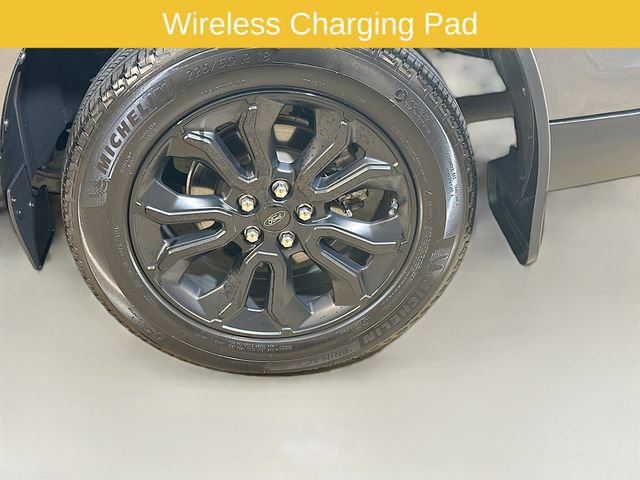 Certified 2024 Ford Maverick Lariat w/ Black Appearance Package image 5