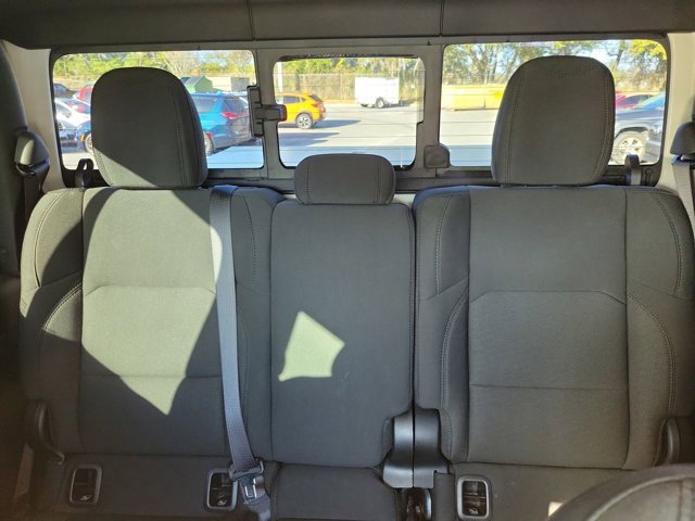 Used 2023 Jeep Gladiator Sport image 5