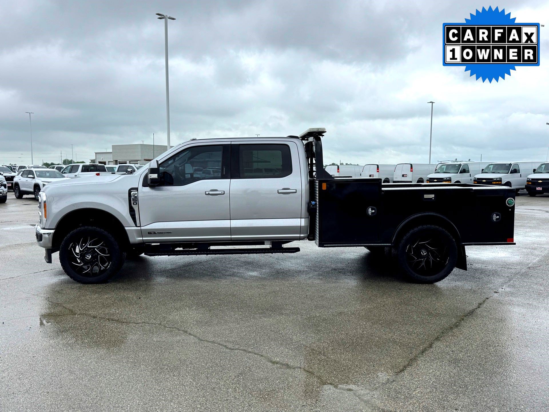 Used 2023 Ford F350 Lariat AWD/4WD image 11