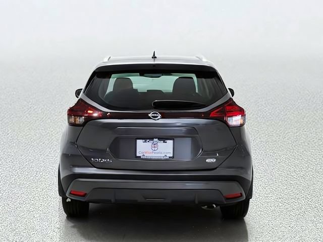 Used 2024 Nissan Kicks SV FWD image 4