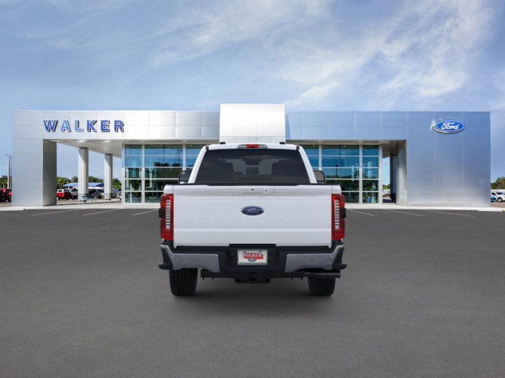 New 2026 Ford F250 Lariat w/ FX4 Off-Road Package image 5