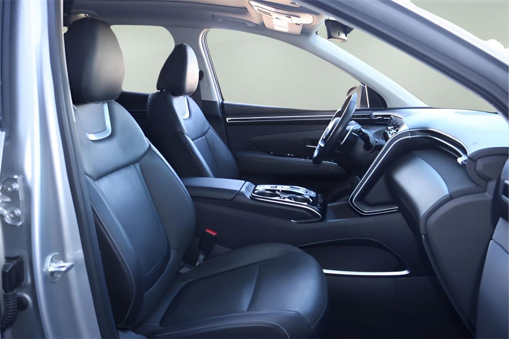 Used 2022 Hyundai Tucson Limited image 18