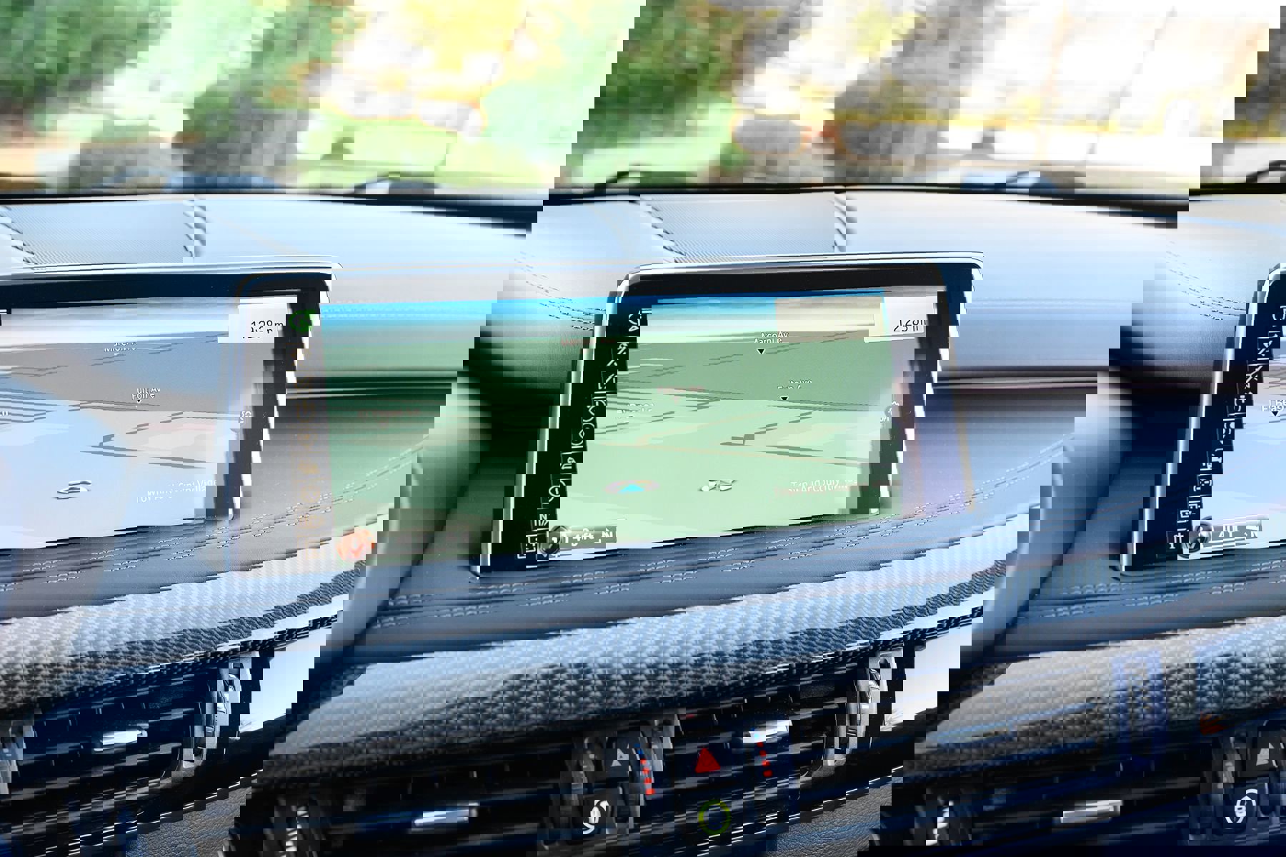 Used 2016 BMW X5 M image 32