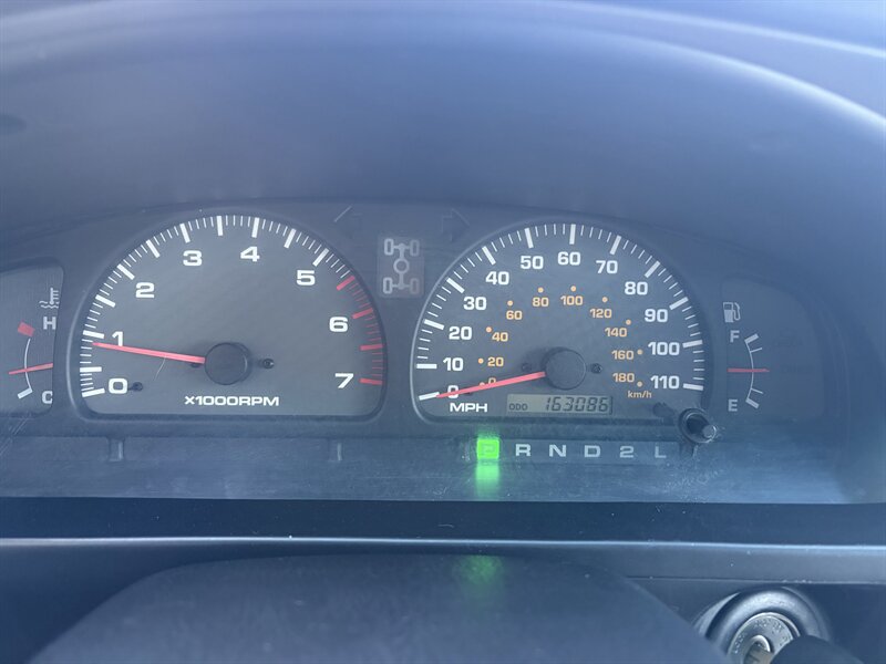 Used 2002 Toyota 4Runner SR5 w/ Upgrade Value Pkg 2 AWD/4WD image 19