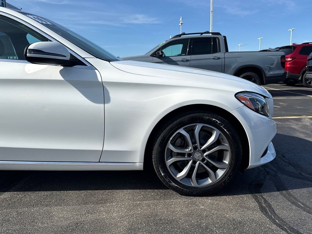 Used 2016 Mercedes-Benz C 300 4MATIC Sedan image 15