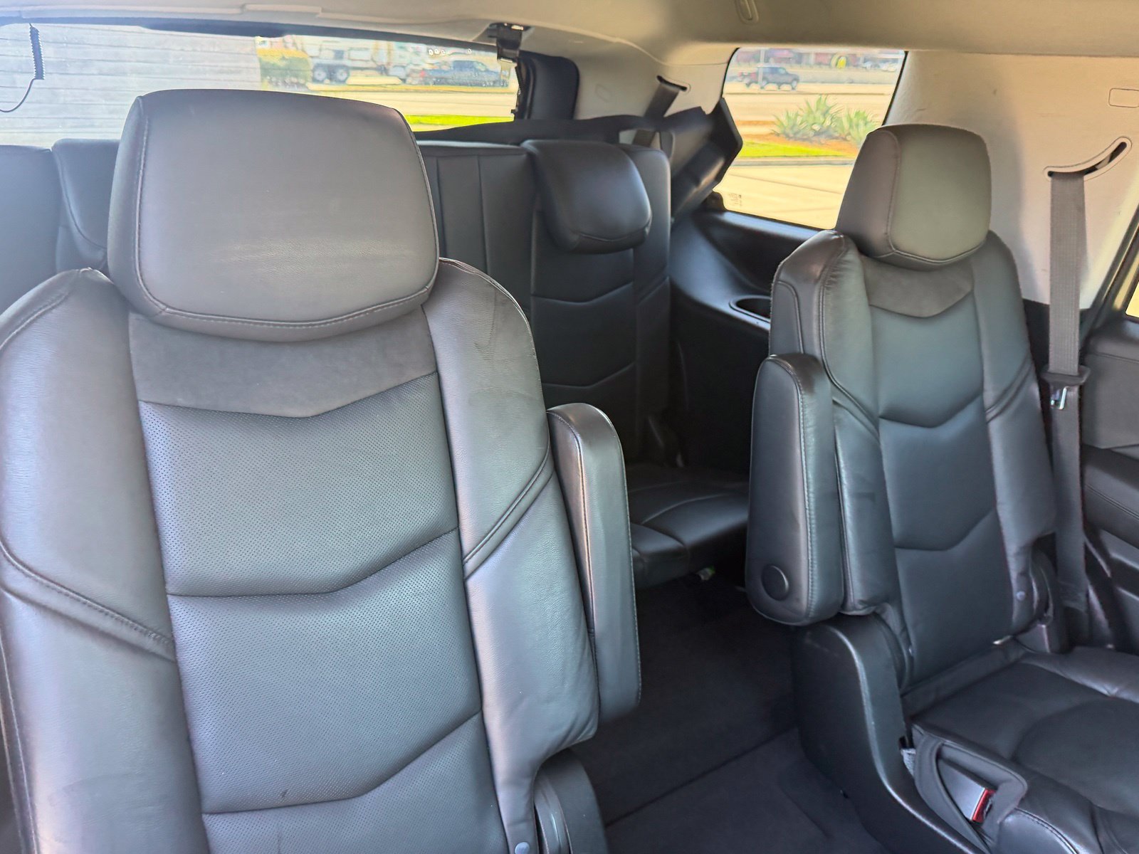 Used 2020 Cadillac Escalade Luxury RWD image 52