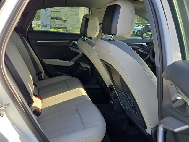 Used 2025 Audi A3 2.0T Premium w/ Convenience Package image 13