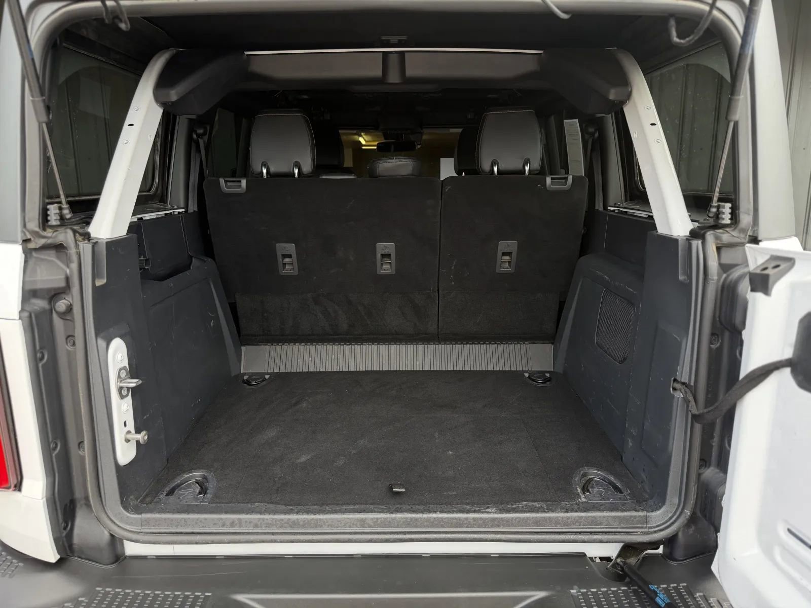 Used 2024 Ford Bronco Badlands image 18