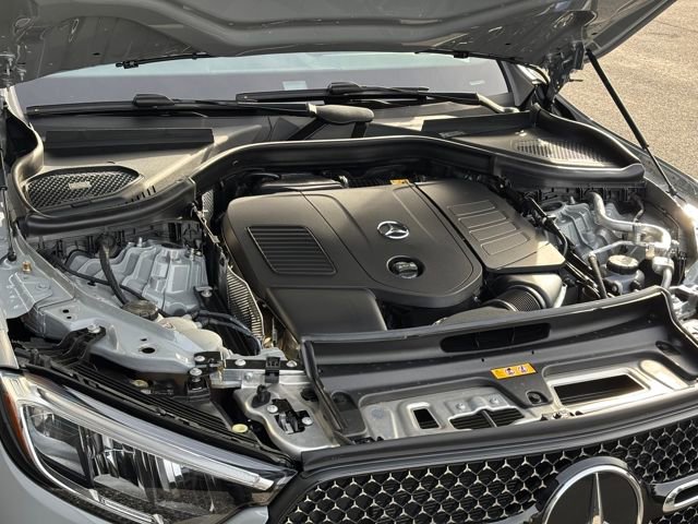 Used 2025 Mercedes-Benz GLC 300 4MATIC image 63