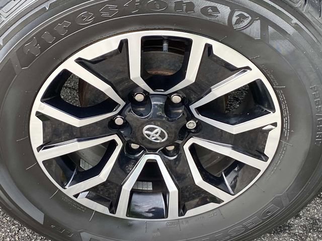 Used 2023 Toyota Tacoma TRD Sport image 29