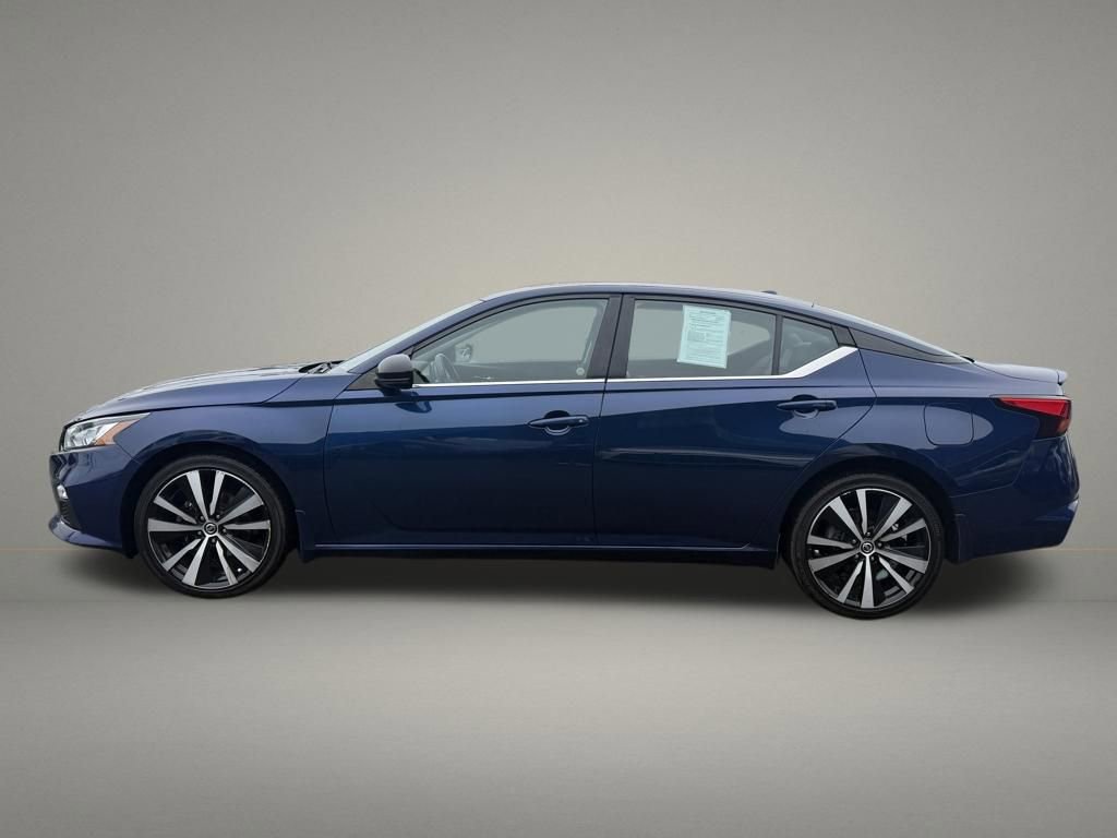 Used 2019 Nissan Altima 2.5 SR w/ SR Premium Package AWD/4WD image 2