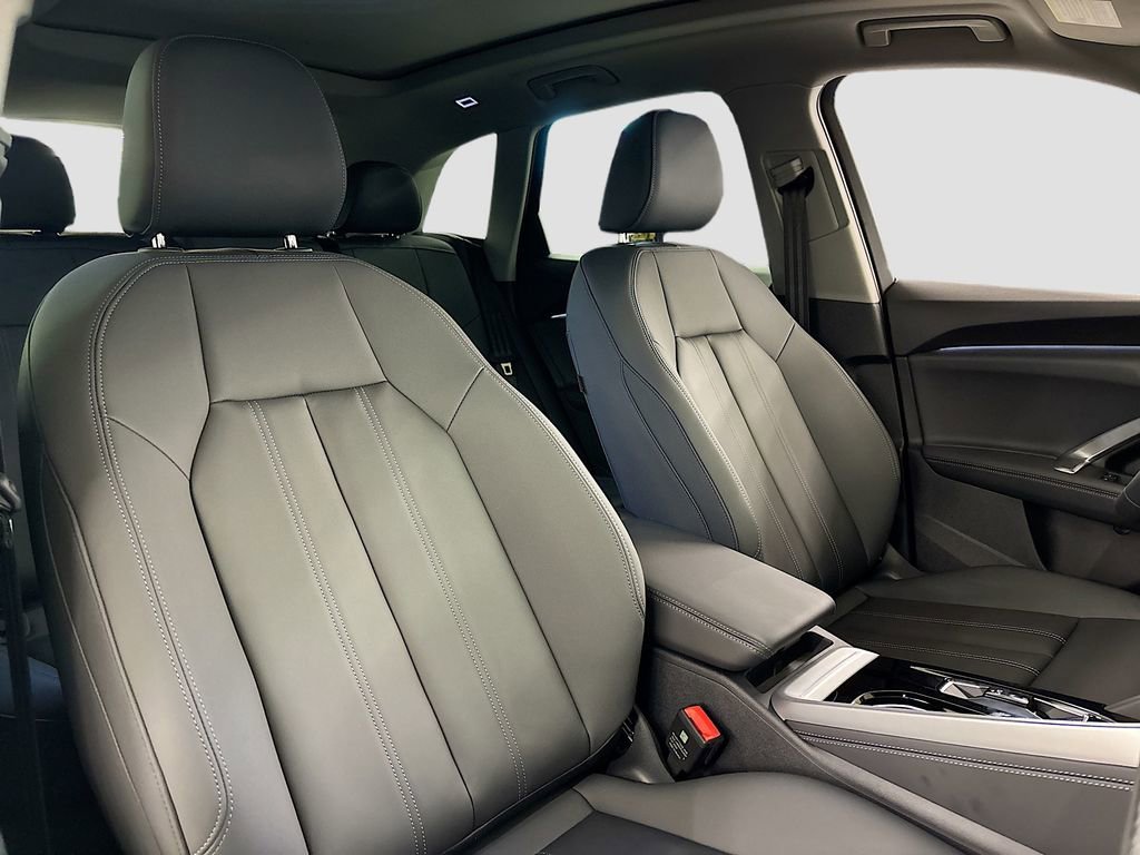 New 2025 Audi Q5 Premium Plus image 15