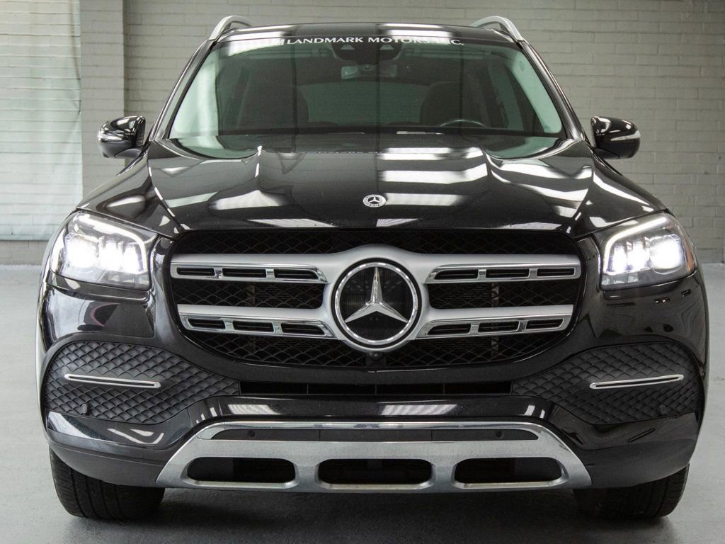Used 2023 Mercedes-Benz GLS 450 4MATIC image 5