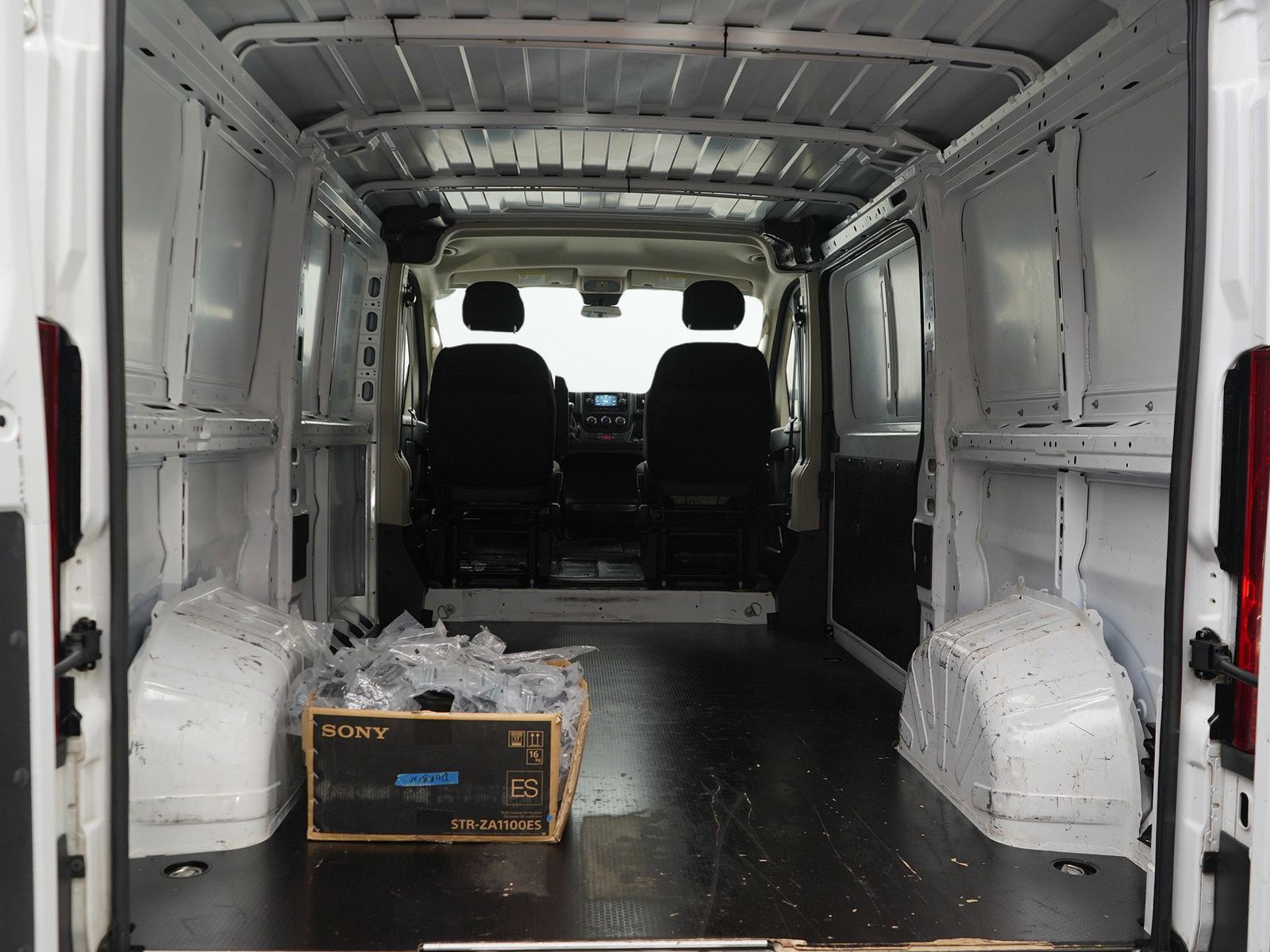 Used 2018 RAM ProMaster 1500 FWD image 9
