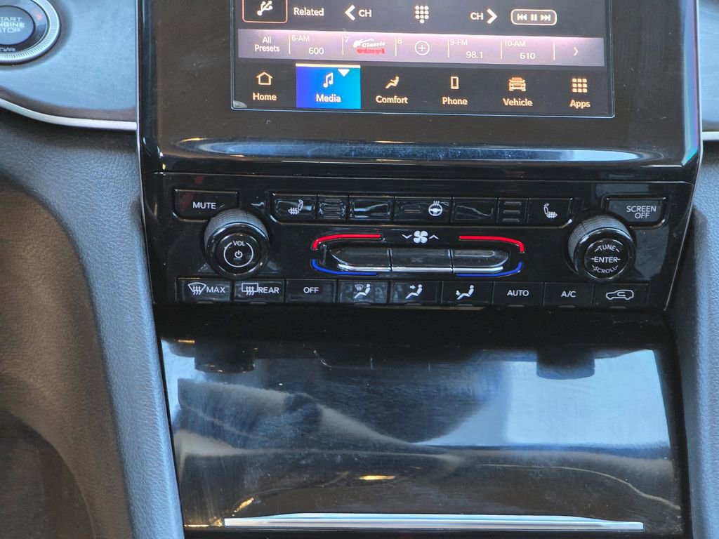 Used 2021 Jeep Grand Cherokee L Limited image 34