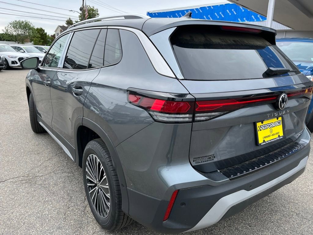 New 2026 Volkswagen Tiguan S AWD/4WD image 8
