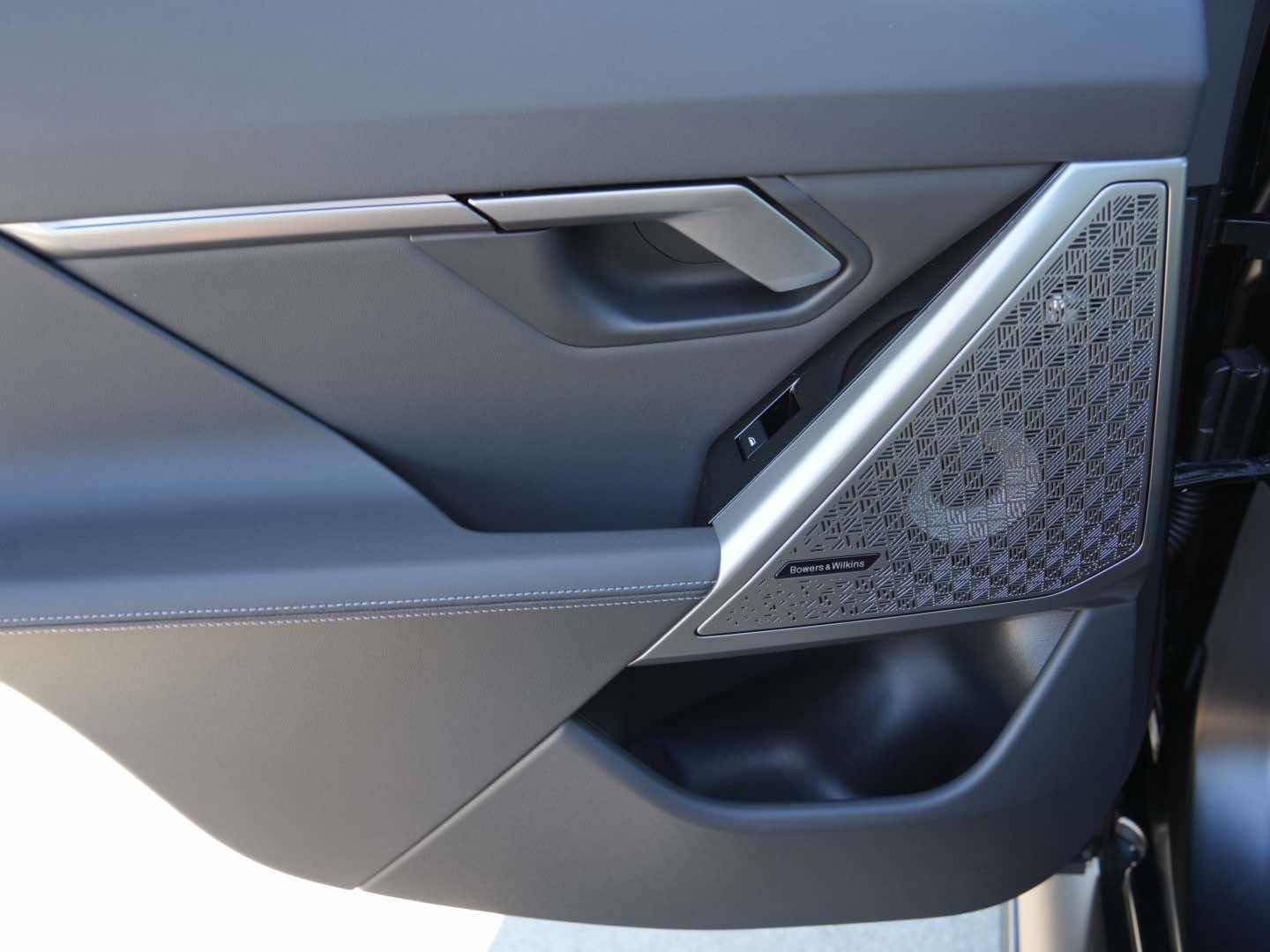 New 2026 BMW M5 Touring image 16