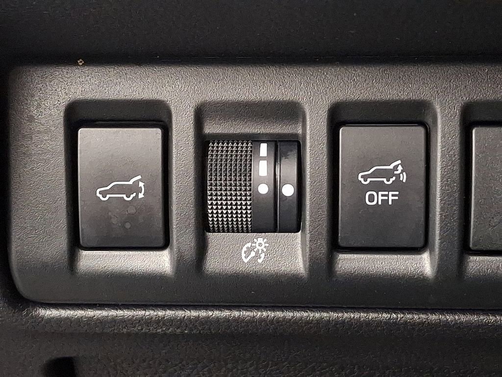 Used 2024 Subaru Outback Limited image 26