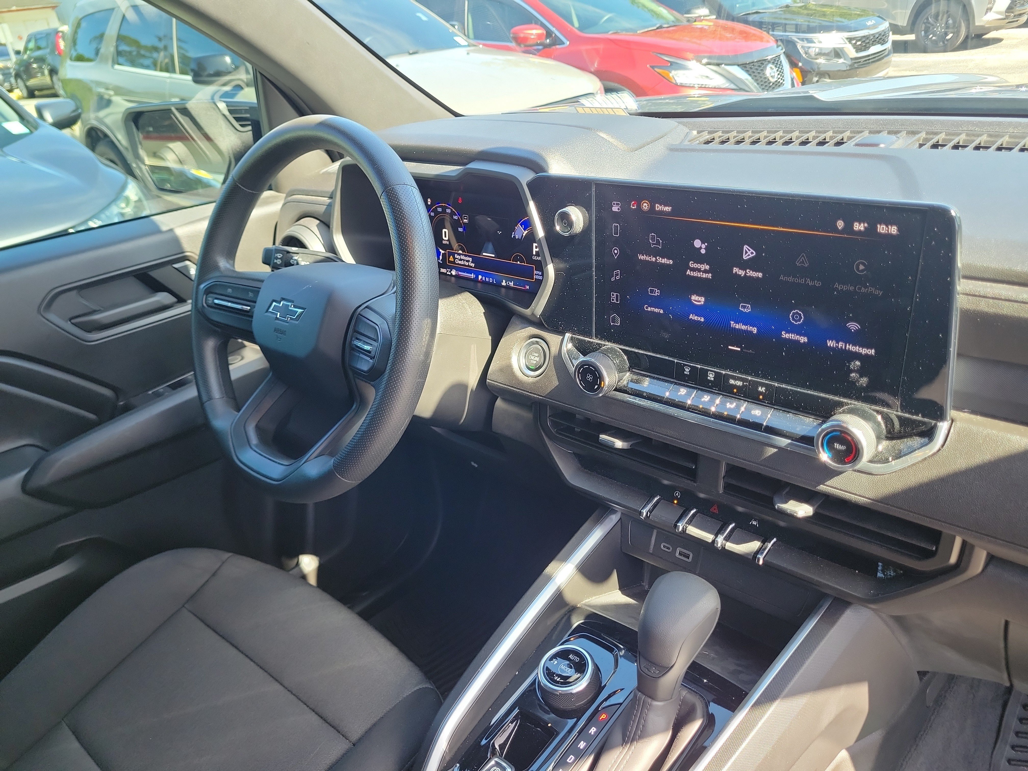 Used 2024 Chevrolet Colorado Trail Boss w/ Technology Package AWD/4WD image 8