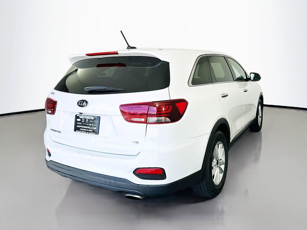 Used 2019 Kia Sorento LX image 7