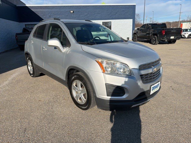 Used 2016 Chevrolet Trax LT w/ LT Convenience Package image 7