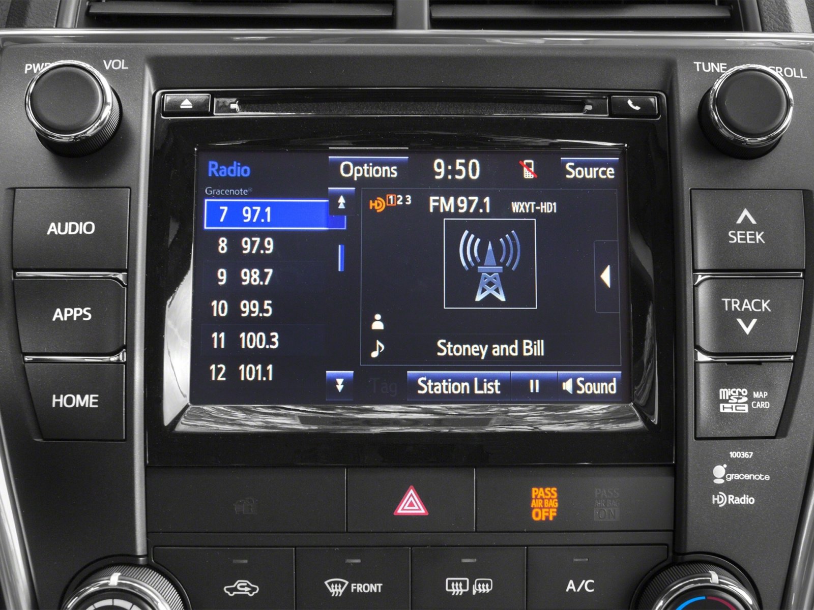 Used 2017 Toyota Camry XSE FWD image 10