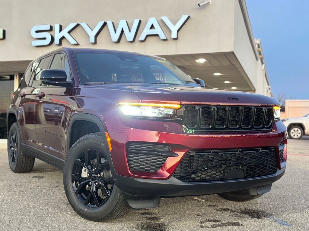 New 2025 Jeep Grand Cherokee Altitude