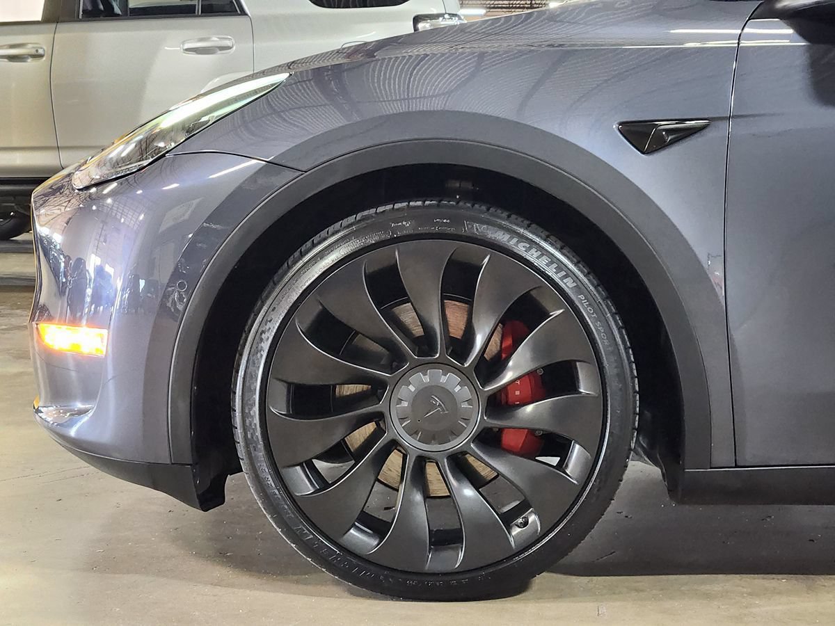 Used 2022 Tesla Model Y Performance AWD/4WD image 5