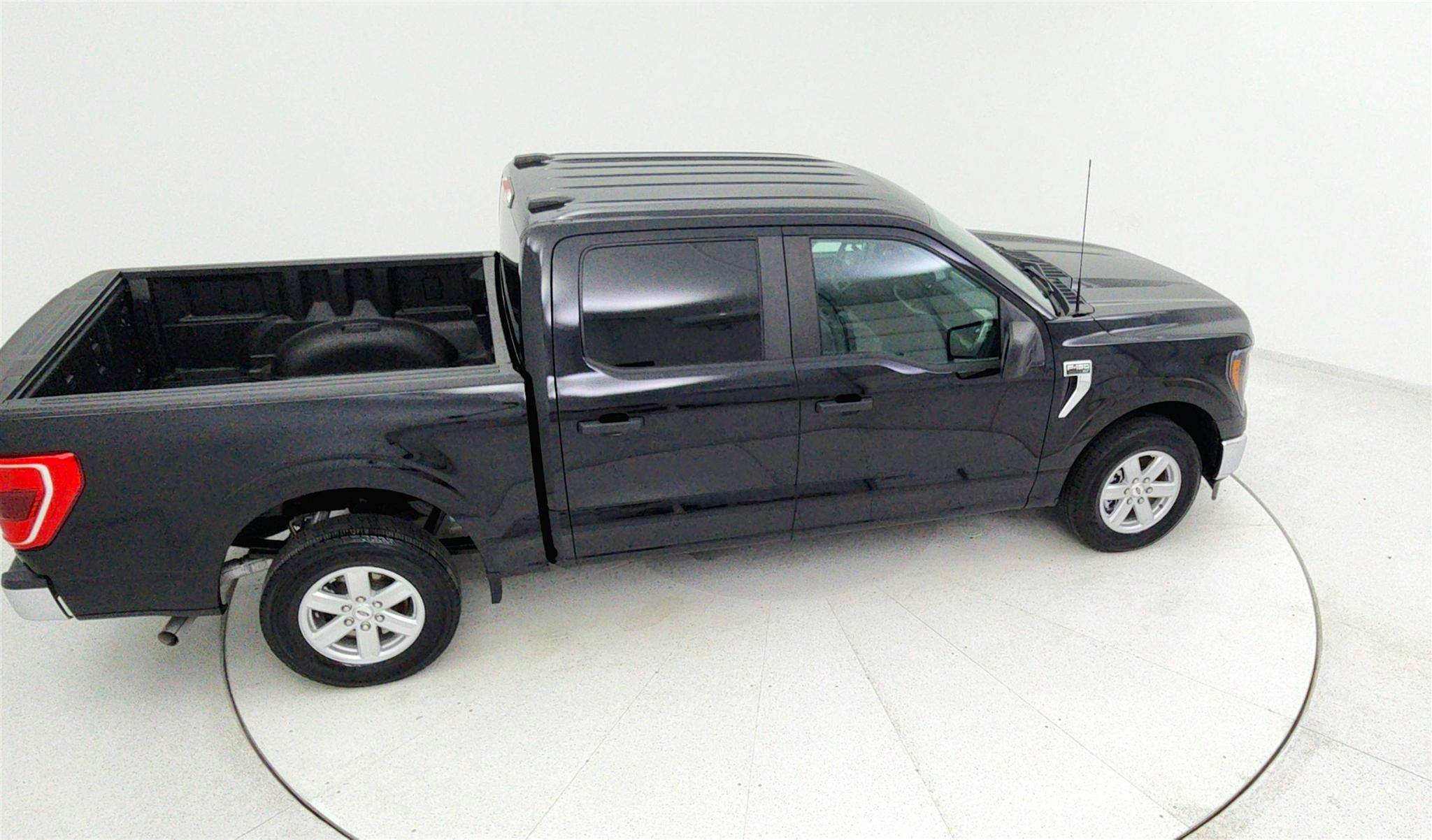 Used 2023 Ford F150 XLT RWD image 21