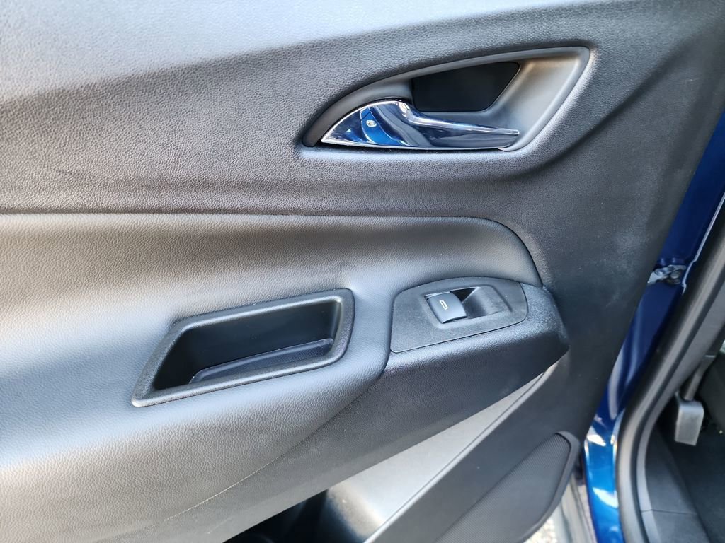 Used 2022 Chevrolet Equinox LT image 36