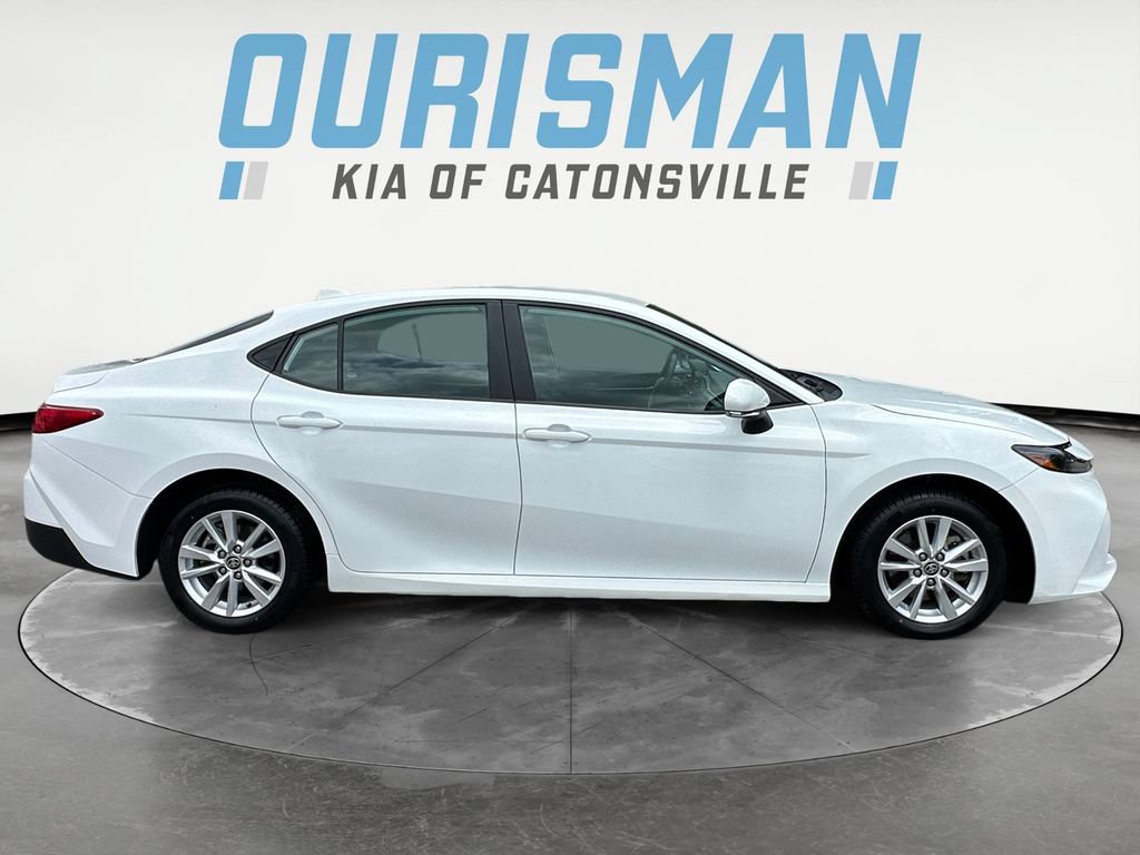 Used 2025 Toyota Camry LE w/ Convenience Package AWD/4WD image 7