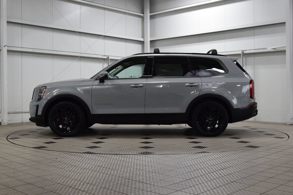 Used 2022 Kia Telluride EX w/ EX Premium Package AWD/4WD image 4